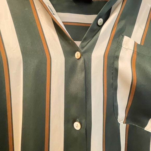 Vera Mode Long Sleeve Green Striped Satin Effect Mid Length Blouse - Picture 5 of 8